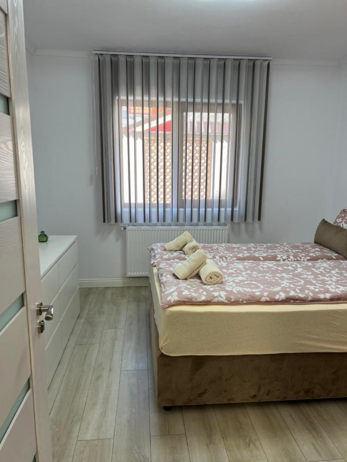 Appartement Complex Rezidential Ana à Caransebeş Extérieur photo